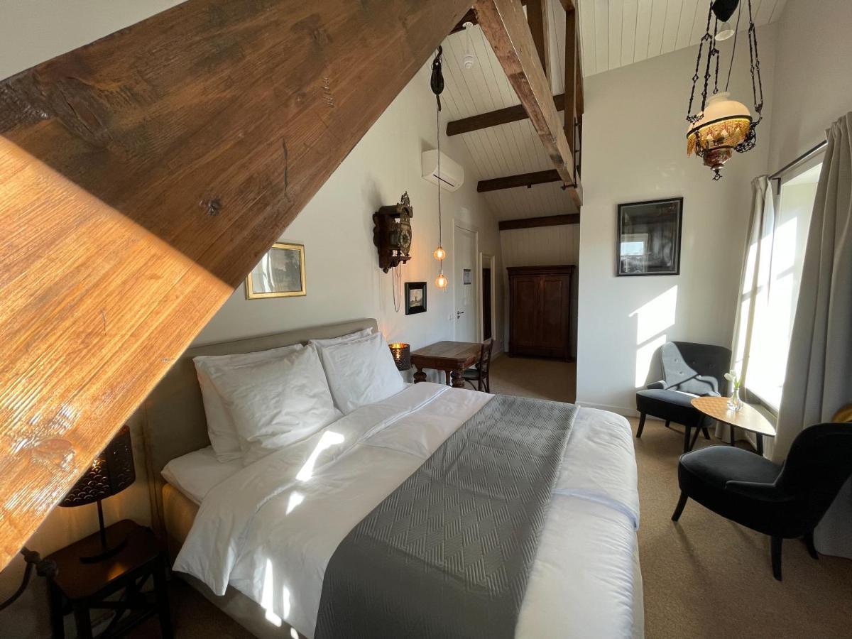 Bnb 'T Ambacht - Boutique Hotel Hendrik-Ido-Ambacht ภายนอก รูปภาพ